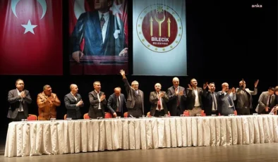 Bilecik Belediye Başkanı Mustafa Sadık Kaya, çalışanlara yüzde 100 zam yapıldığını açıkladı