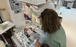 Anne Karnındayken Kan Nakliyle Sağlıklı Doğdu