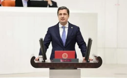 CHP Parti Sözcüsü Deniz Yücel, İzmir Aliağa’ya getirilen İtalyan donanmasına ait gemileri TBMM gündemine taşıdı