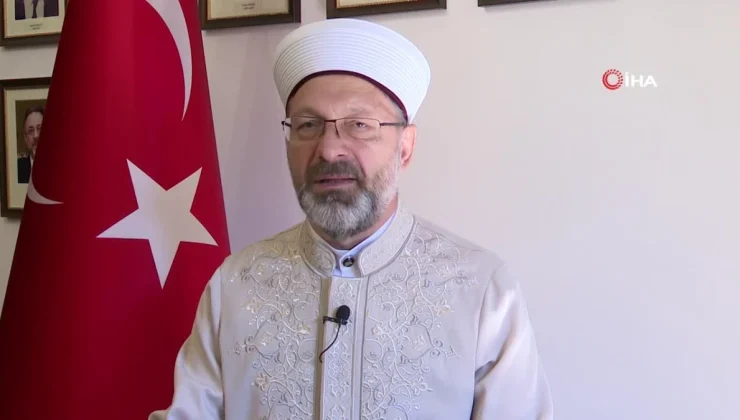 Diyanet İşleri Başkanı Erbaş, Vatikan’da Papa Fransuva ile görüştü