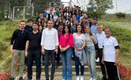 Hakkari Valisi Ali Çelik, Gençlere Üniversite Tercihlerinde Yol Haritası Olacak Geziler Hediye Ediyor