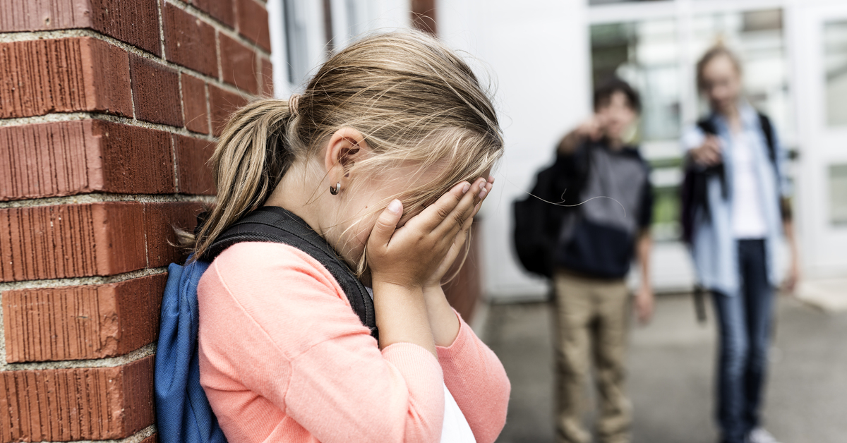 Akran zorbalığının önlenmesi için ailede eğitim uyarısı!