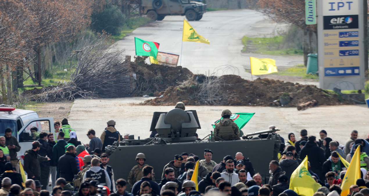 Lübnan’dan çekilmeyi reddeden İsrail, evine dönmek isteyen 15 kişiyi öldürdü