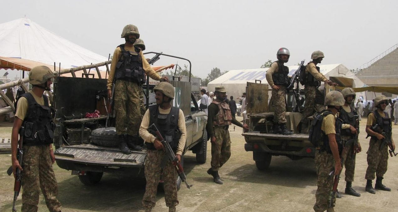 Pakistan’da 3 ayrı operasyonda 30 militan etkisiz hale getirildi